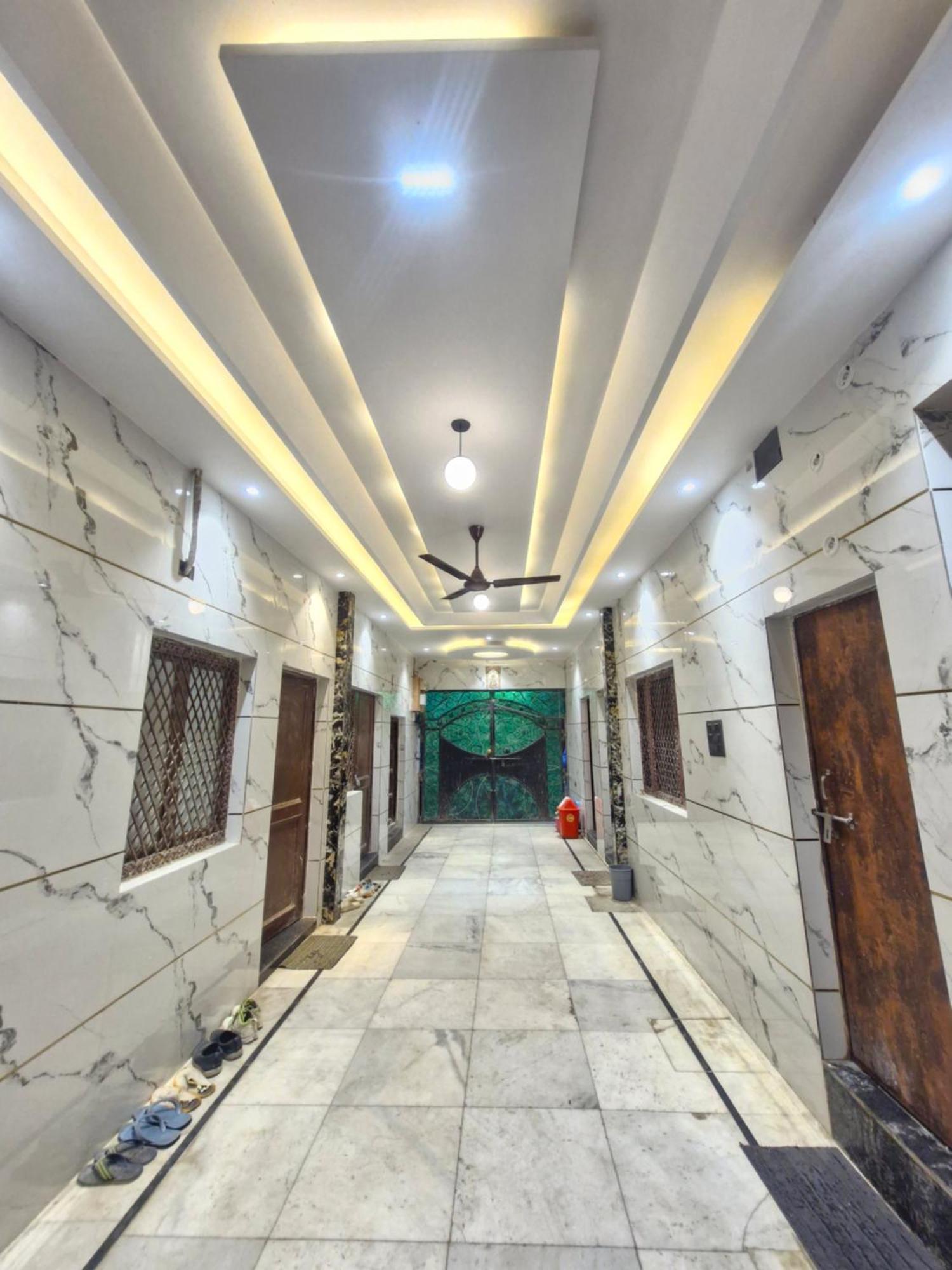 Brijwas Dham Guest house *